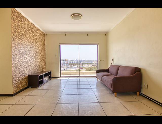 2 BEDROOM APARTMENT FOR SALE IN FOURWAYS